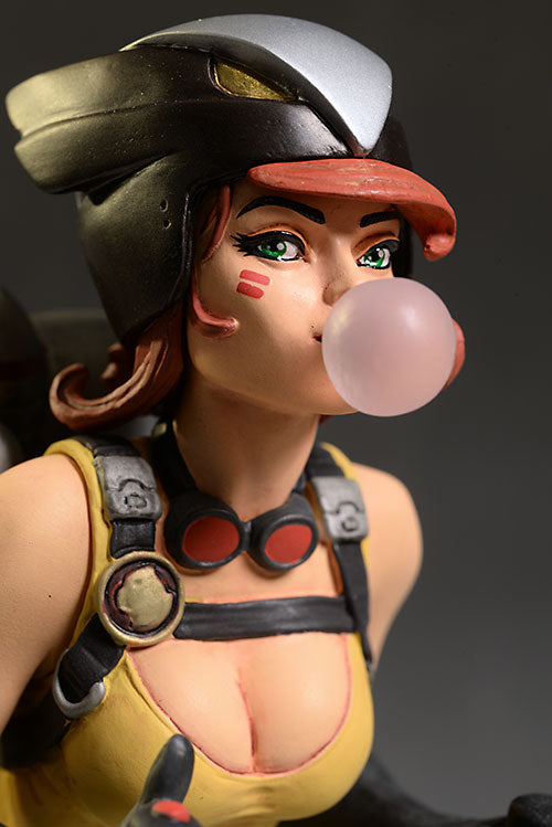 DC Collectibles DC Comics Bombshells: Hawkgirl Statue