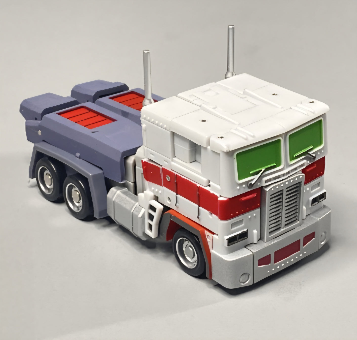 Magic Square MS-B18T Light of Justice Optimus Prime Ghostbuster Version
