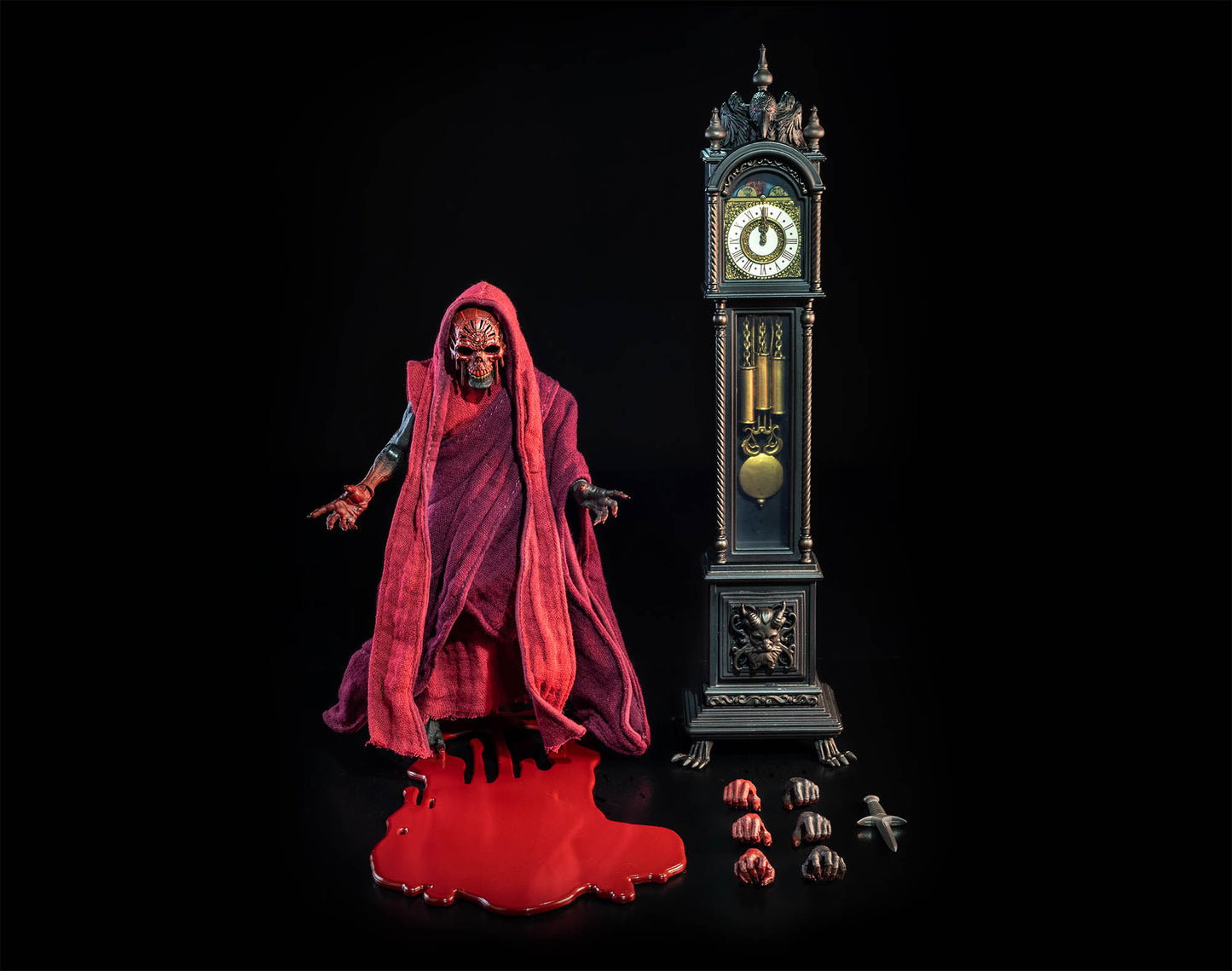 The Masque of the Red Death: Figura Obscura