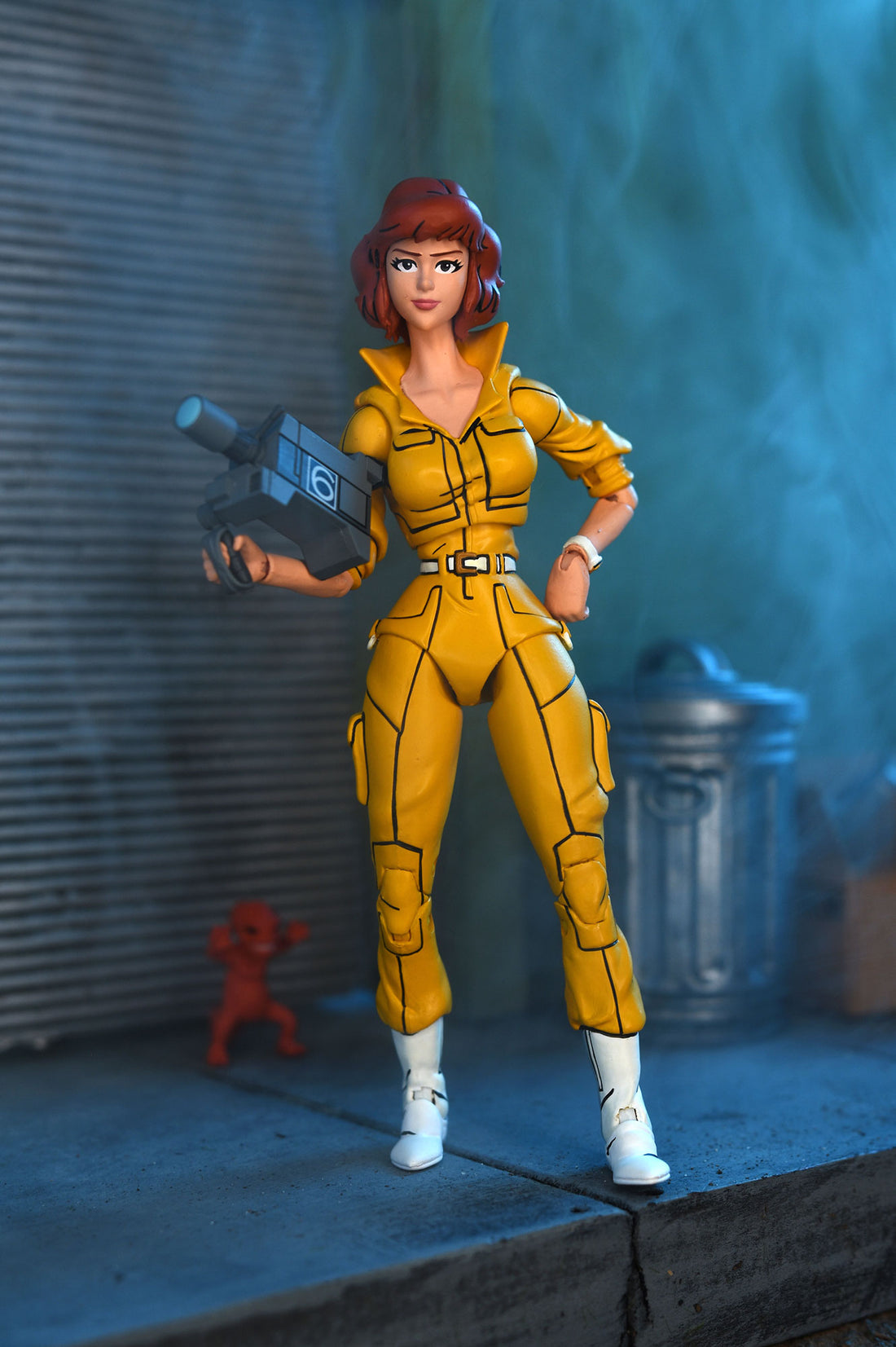 Neca Teenage Mutant Ninja Turtles 7" April O'Neil Action Figure
